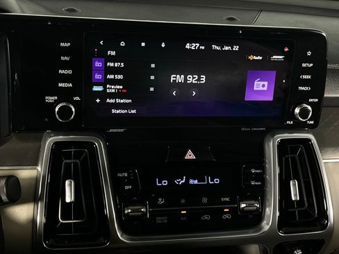 Used 2023 Kia Sorento SX Prestige image 14