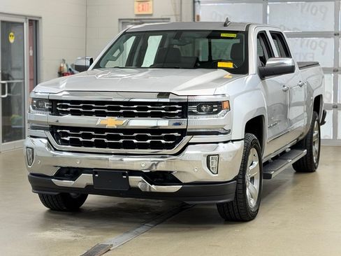 Used 2018 Chevrolet Silverado 1500 LTZ w/ Sport Package AWD/4WD image 3