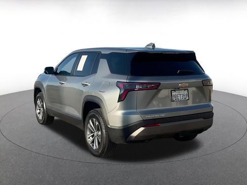 Used 2025 Chevrolet Equinox LT image 11