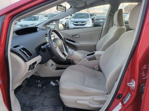 Used 2015 Toyota Prius Two image 16