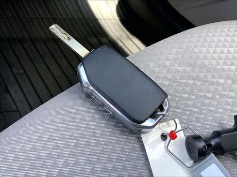 Used 2024 Kia Soul LX w/ Option Group 015 FWD image 13