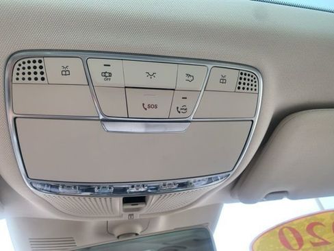 Used 2020 Mercedes-Benz S 450 Sedan image 29