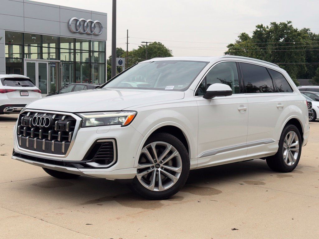 Used 2025 Audi Q7 3.0T Premium Plus AWD/4WD image 6