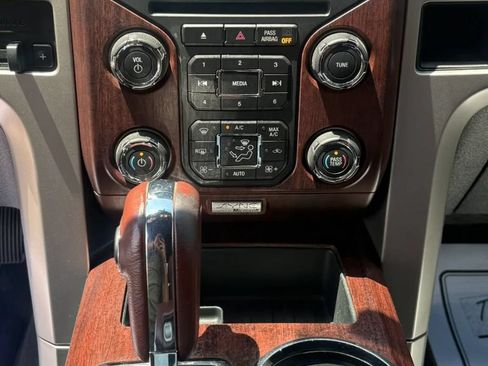Used 2014 Ford F150 King Ranch w/ King Ranch Luxury Package AWD/4WD image 16