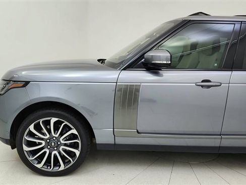 Used 2022 Land Rover Range Rover Westminster Edition image 9