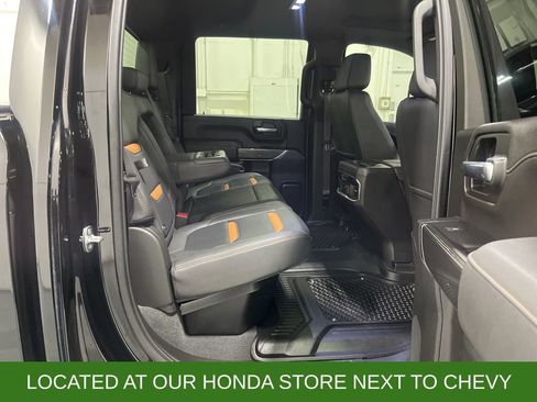 Used 2023 GMC Sierra 3500 AT4 w/ AT4 Premium Plus Package image 27