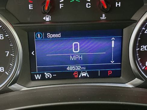 Used 2021 GMC Terrain SLE w/ Driver Convenience Package image 19