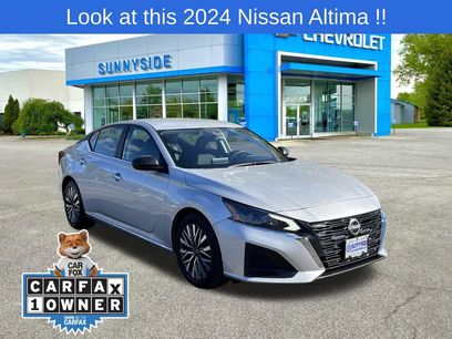 Used 2024 Nissan Altima 2.5 SV