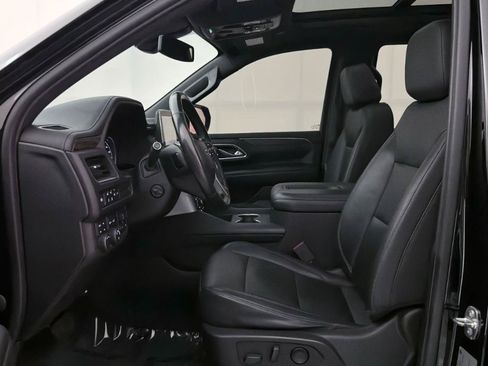 Used 2021 Chevrolet Tahoe Z71 w/ Z71 Signature Package AWD/4WD image 19