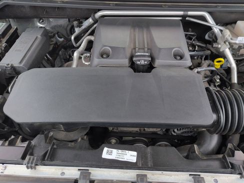 Used 2023 Chevrolet Colorado LT w/ LT Convenience Package II image 30