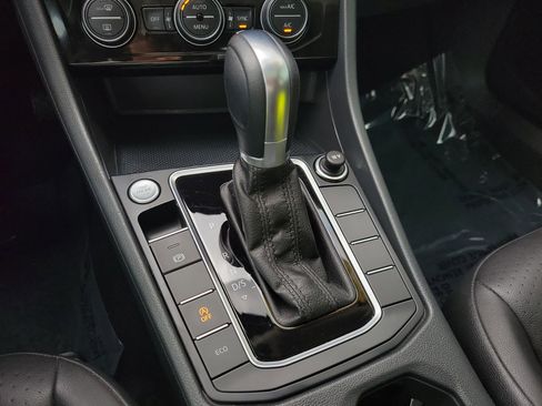Used 2019 Volkswagen Jetta SE image 26