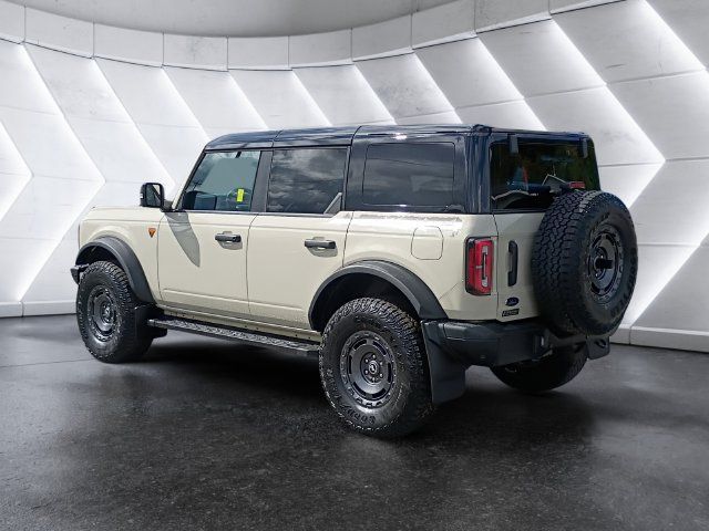 Used 2025 Ford Bronco Badlands AWD/4WD image 4