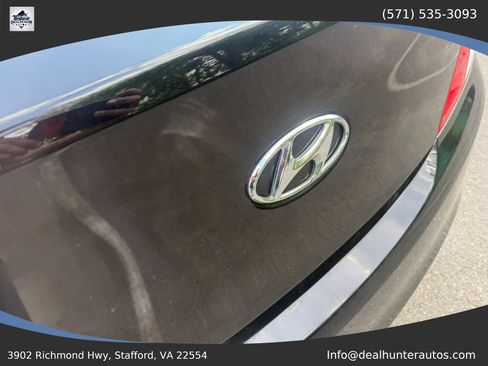 Used 2012 Hyundai Genesis 2.0T RWD image 12