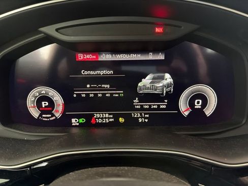 Used 2023 Audi Q7 2.0T Premium Plus w/ Premium Plus Package AWD/4WD image 8