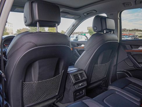 Used 2022 Audi Q5 2.0T Prestige image 27