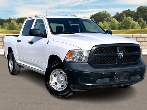 Used 2017 RAM 1500 Tradesman image 2