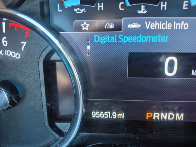 Used 2020 Ford Expedition Max XLT w/ Equipment Group 202A AWD/4WD image 9