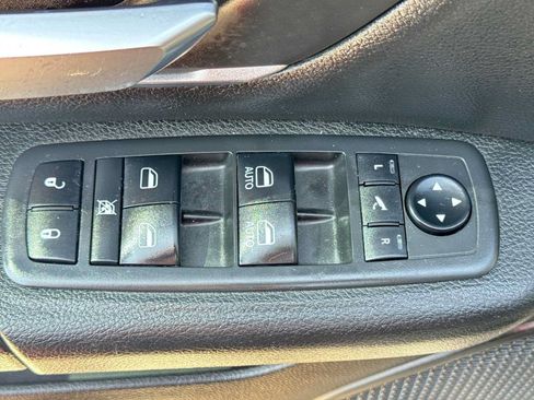 Used 2019 RAM 1500 Big Horn AWD/4WD image 16