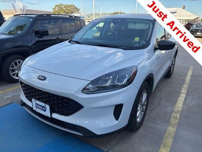 Used 2022 Ford Escape SE