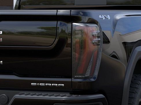 New 2026 GMC Sierra 2500 Denali Ultimate AWD/4WD image 11