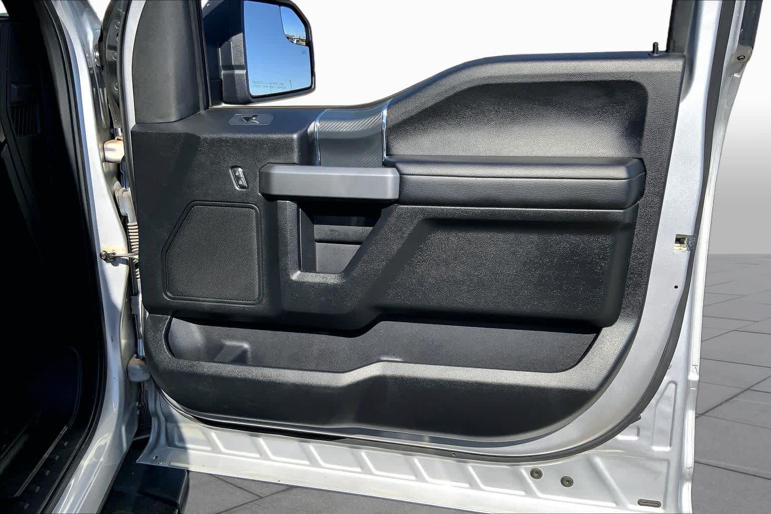 Used 2018 Ford F150 XLT w/ Equipment Group 301A Mid AWD/4WD image 23