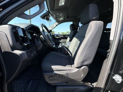 Used 2023 Chevrolet Silverado 1500 LT AWD/4WD image 13