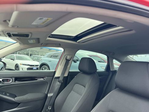 Certified 2022 Honda Civic EX image 19