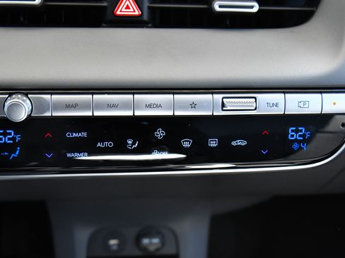 Used 2024 Hyundai Ioniq 5 SEL RWD image 26