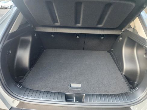 Certified 2024 Hyundai Kona SEL w/ Convenience Package image 19