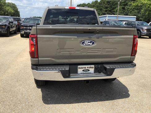 New 2026 Ford F150 XLT w/ Equipment Group 302A MID AWD/4WD image 11