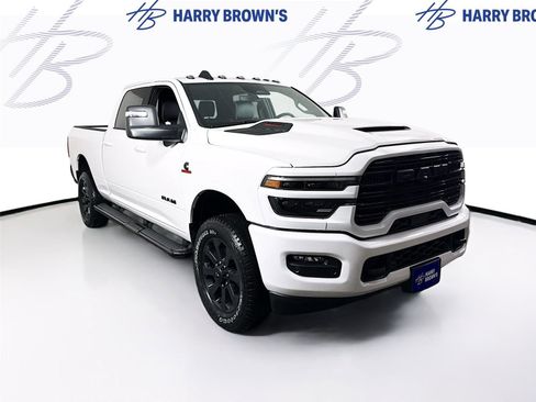New 2026 RAM 3500 Laramie AWD/4WD image 26
