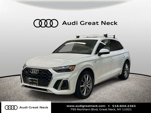 Used 2023 Audi Q5 e Prestige AWD/4WD image 1