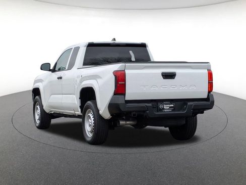 Used 2024 Toyota Tacoma SR image 7