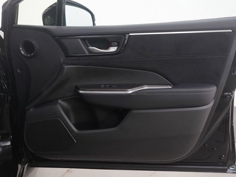 Used 2018 Honda Clarity Touring image 9