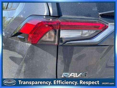 Certified 2025 Toyota RAV4 XLE AWD/4WD image 7