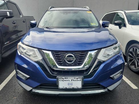 Used 2019 Nissan Rogue SL w/ Premium Package AWD/4WD image 2