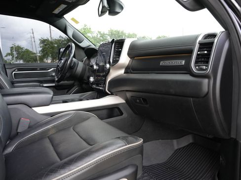 Used 2019 RAM 1500 Laramie w/ Sport Appearance Package RWD image 21