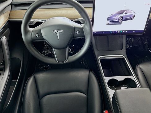 Used 2023 Tesla Model 3 Standard Range RWD image 5