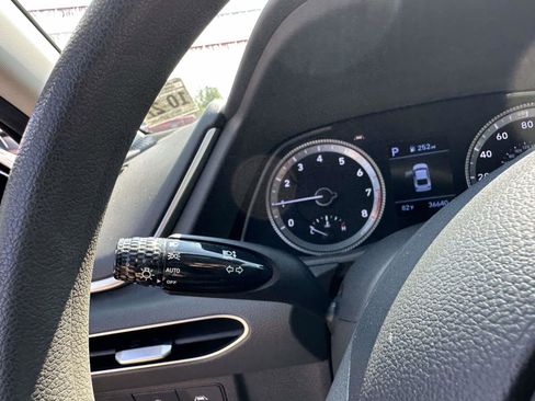 Used 2023 Hyundai Sonata SE w/ Cargo Package image 26