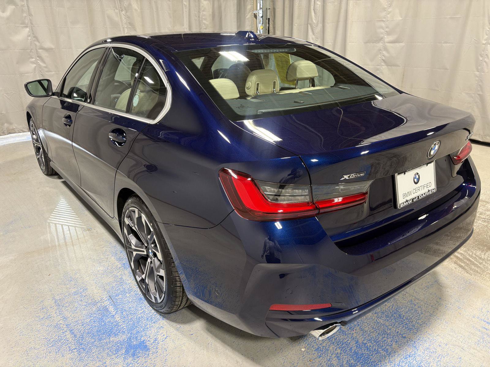 Used 2026 BMW 330i xDrive Sedan w/ Premium Package AWD/4WD image 7