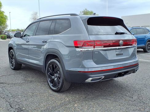 New 2026 Volkswagen Atlas SE image 3