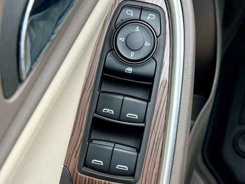 Used 2024 Chevrolet Malibu LT image 24