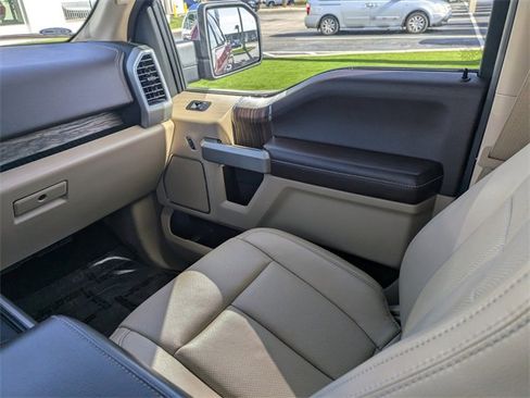 Used 2018 Ford F150 Lariat image 20