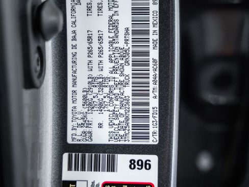 Used 2019 Toyota Tacoma TRD Sport image 45