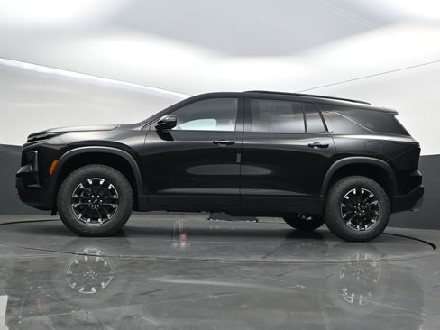 New 2026 Chevrolet Traverse Z71 w/ Enhanced Driving Package AWD/4WD image 48