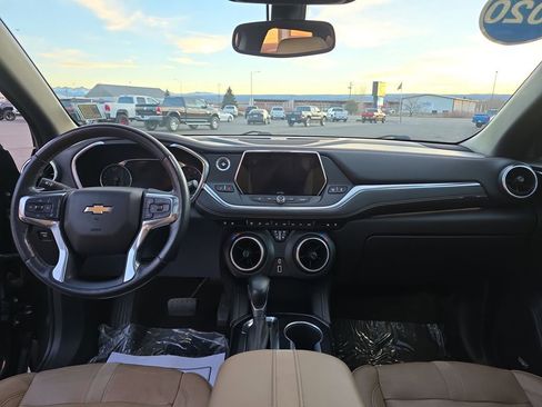 Used 2020 Chevrolet Blazer Premier image 12