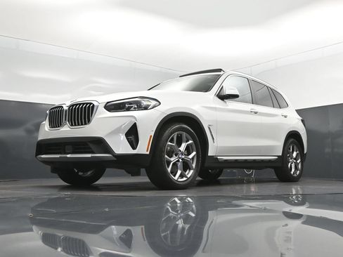 Certified 2024 BMW X3 sDrive30i w/ Premium Package RWD image 38