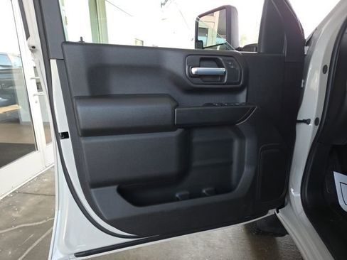 New 2026 Chevrolet Silverado 2500 Custom w/ Custom Convenience Package image 25