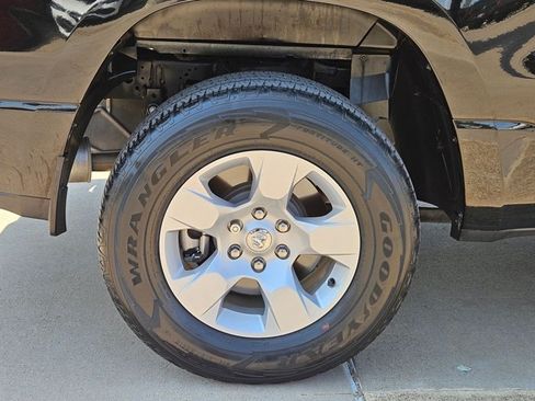Used 2023 RAM 1500 Lone Star RWD image 17