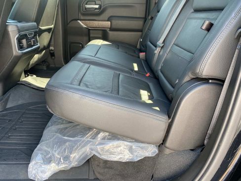 Used 2021 GMC Sierra 1500 Denali w/ Denali Ultimate Package image 19